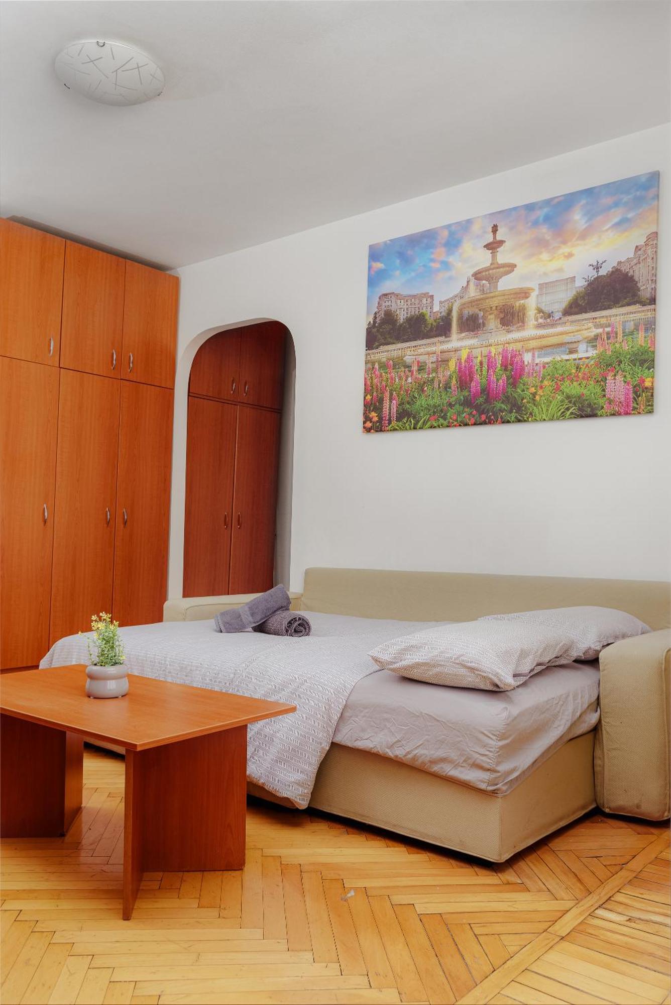 Old Town Apartment